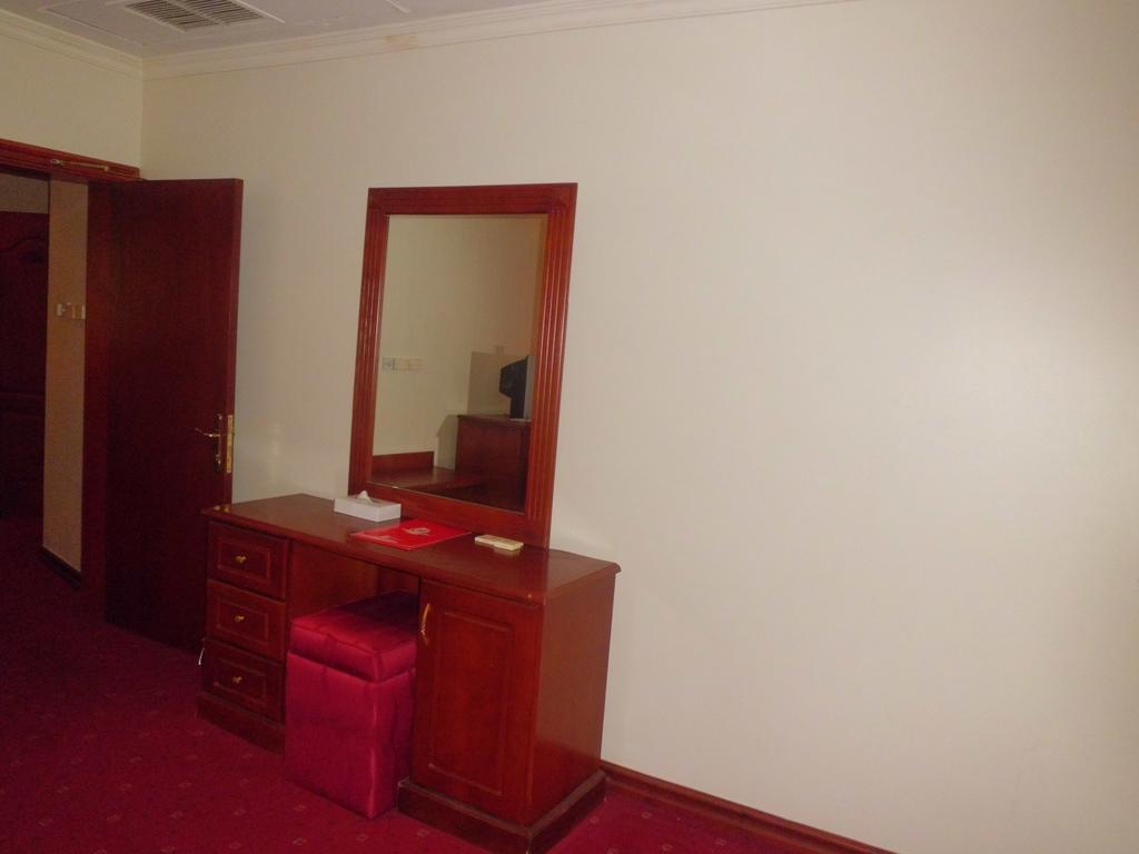 Mashtan Hotel Manama Chambre photo