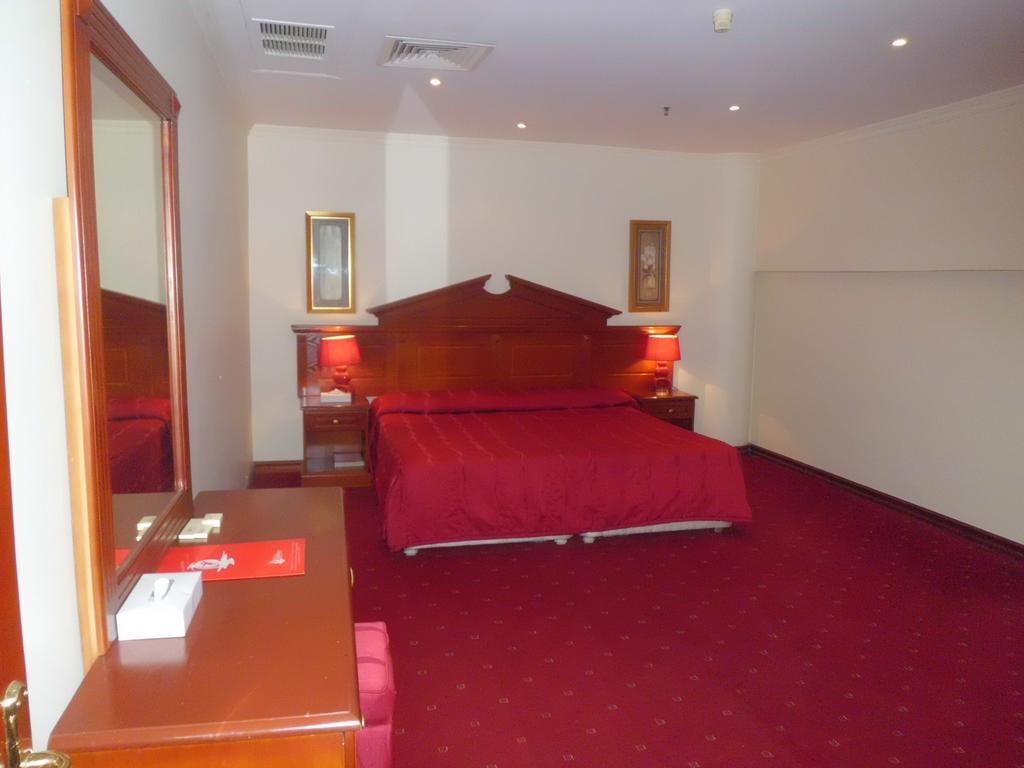 Mashtan Hotel Manama Chambre photo